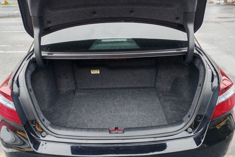 Used Honda Accord 2016 Hybrid 2.0L Sharp Edition
