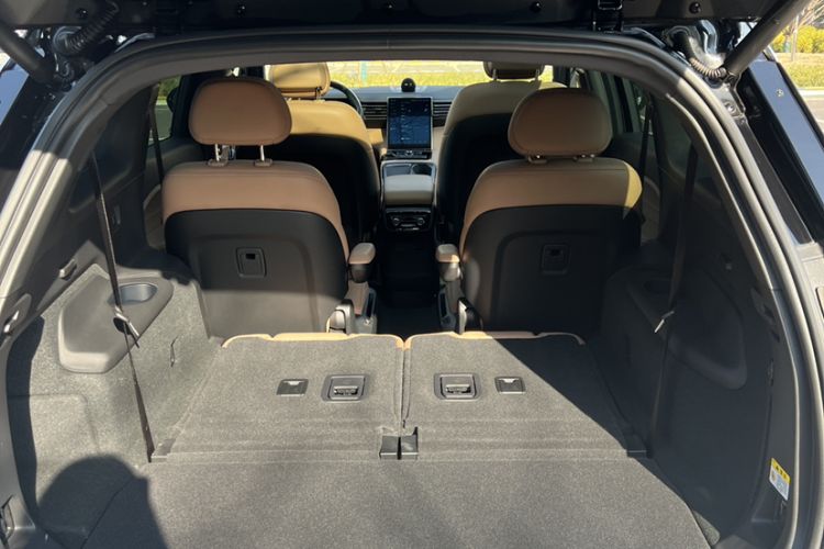 Used Nio ES8 2020 415 km Range 6-Seater Version