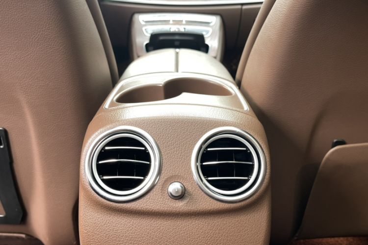 Used Mercedes-Benz E-Class 2019 Facelifted E 300 L Stylish Version
