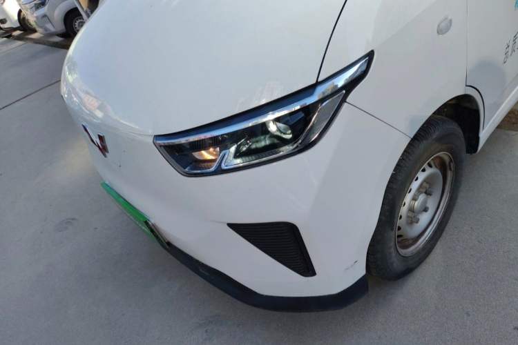 Used Wuling Yangguang 2024 300km Range Practical Window-Sealed Version 60kW
