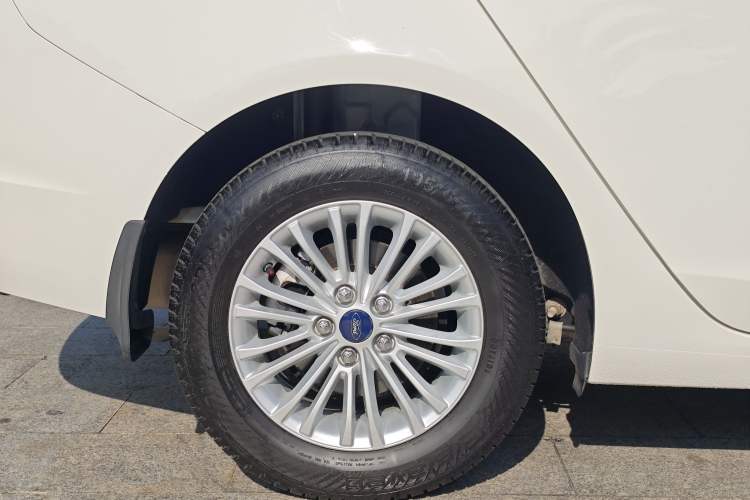 Used Ford Escort 2017 Revised Version 1.5L Automatic Comfort Edition