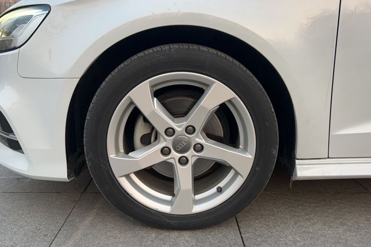 Used Audi A3 2019 Sportback 35 TFSI Fashion Edition China VI Emission Standard