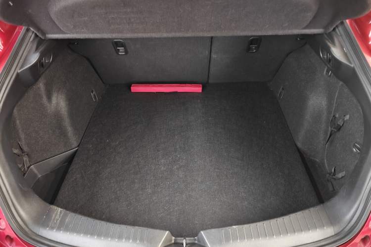 Used Mazda CX-4 2018 2.0L Automatic Two-Wheel Drive Blue Sky Exploration Version China V Standard
