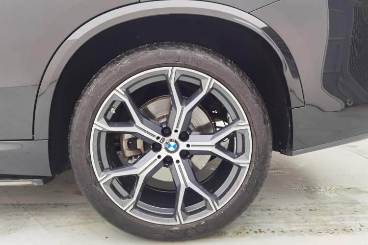 Used BMW X5 2023 xDrive 30Li Luxury M Sport Night Edition Package
