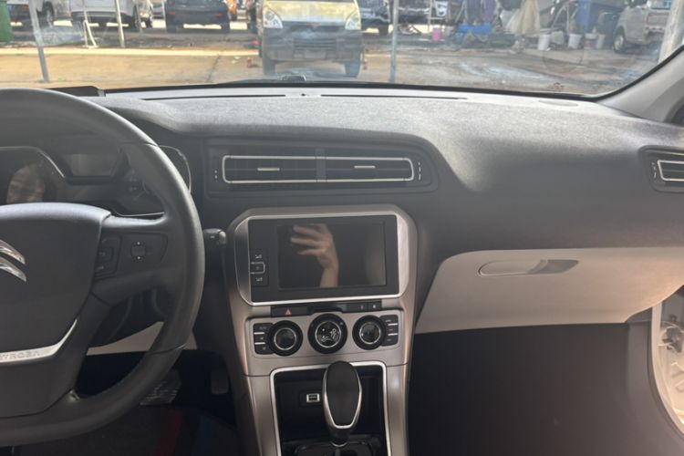 Used Citroen C4 Sega 2016 1.2THP Automatic Luxury Model
