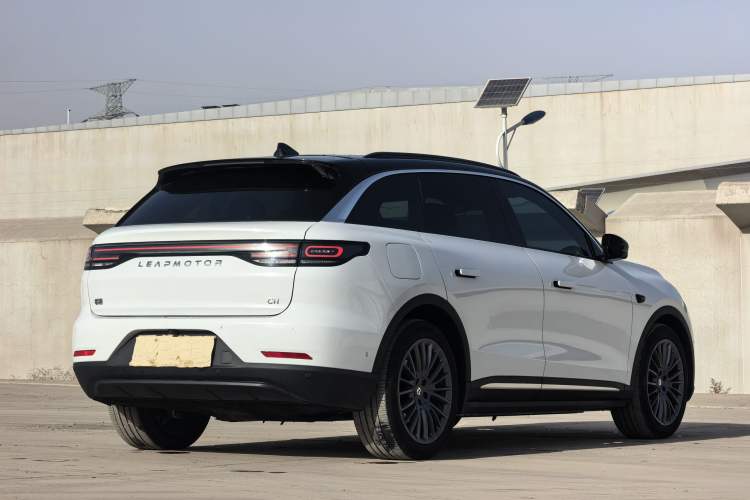 Used Leapmotor C11 2024 All-Electric 580 Luxury Edition
