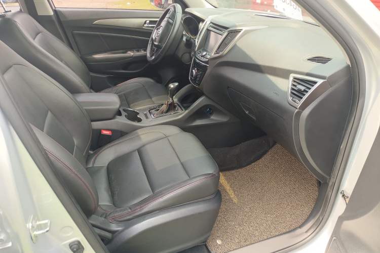 Used Changan CS75 2014 1.8T Automatic Elite Model China IV Standard
