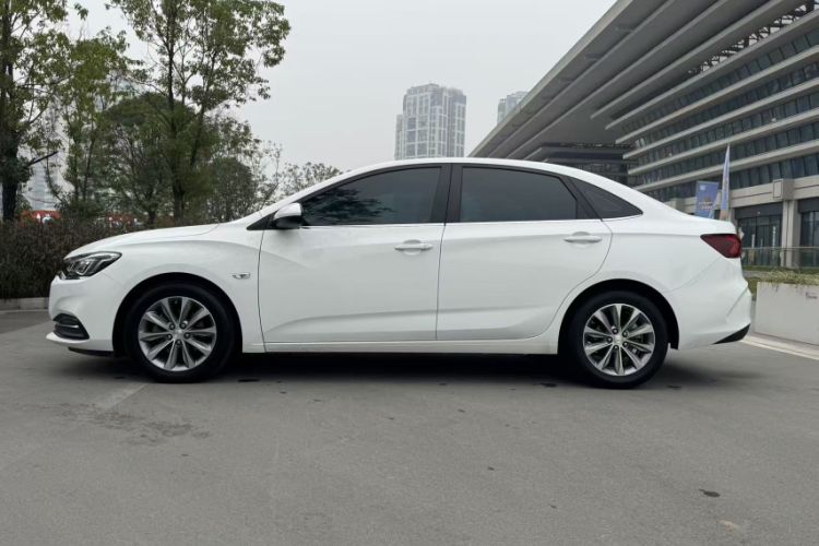 Used Chevrolet Monza 2020 320 Automatic Enjoyment Edition