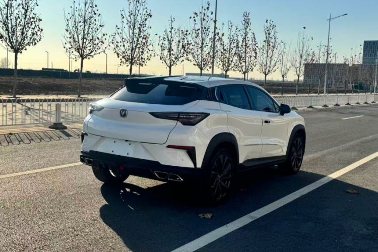 Used Changan UNI-T 2020 1.5T Prestige Version
