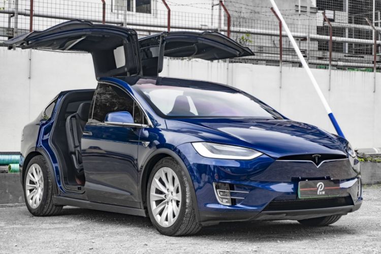 Used Tesla Model X 2019 Long-Range Version
