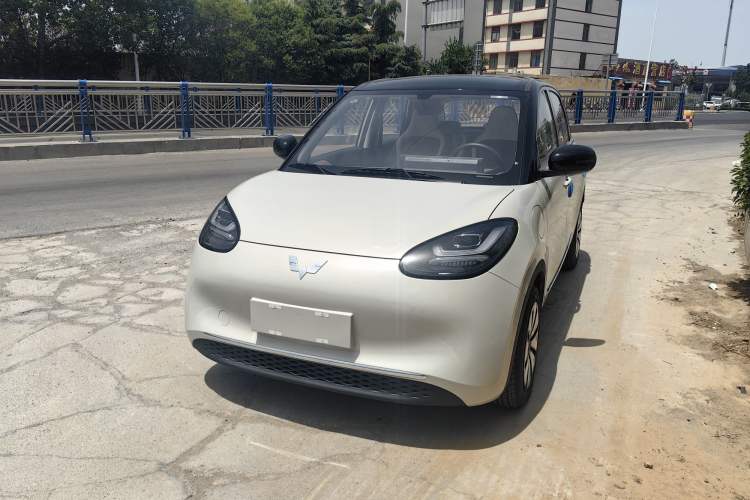 Used Wuling Bingo 2024 333 km Enjoyment Version
