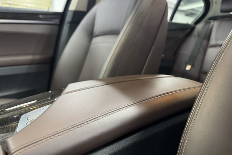 Used BMW 5 Series 2014 525Li Luxury Design Package
