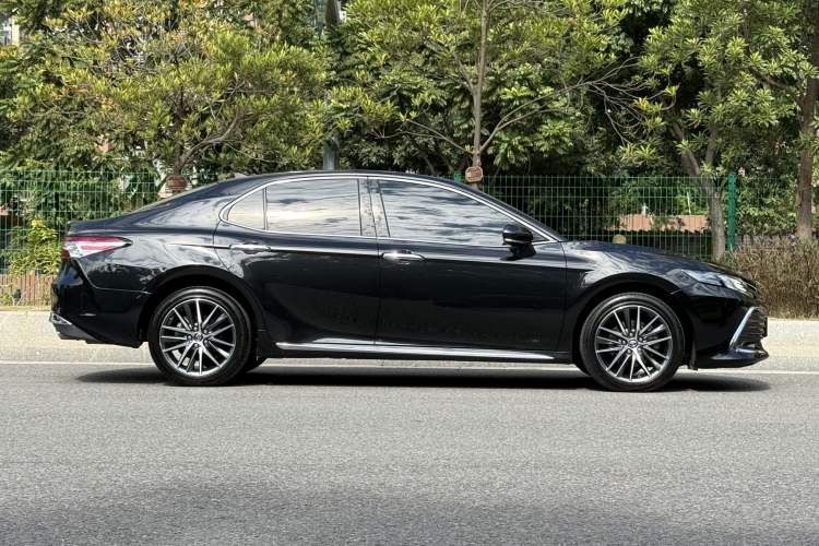 Used Toyota Camry 2023 2.5G Luxury Edition
