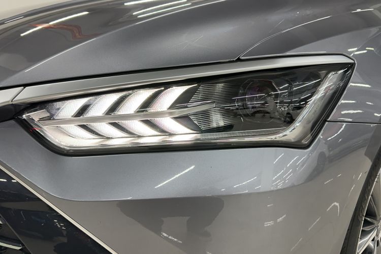 Used BYD Qin PLUS 2024 HONOR Edition DM-i 120KM Leading Model