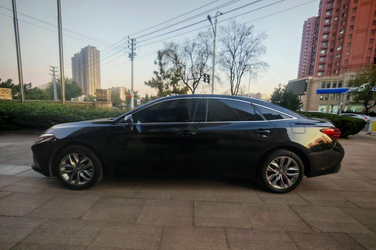 Used Toyota Avalon 2019 2.5L Ambition Version China VI Standard
