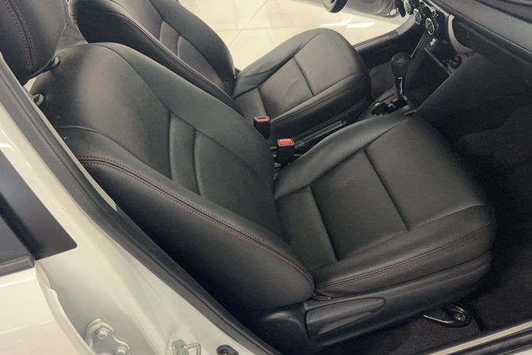 Used Toyota YARiS L 2019 1.5E CVT Dynamic Edition China VI compliant
