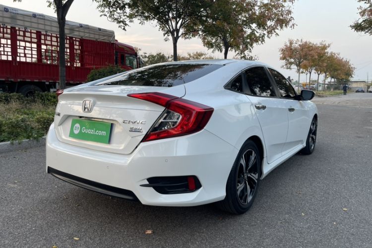 Used Honda Civic 2016 220TURBO CVT Prestige Edition