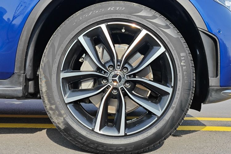 Used Mercedes-Benz GLC 2021 GLC 300 L 4MATIC Dynamic Model