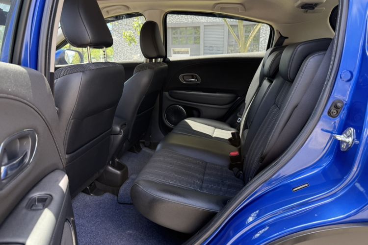 Used Honda Vezel 2015 1.8L CVT 2WD Luxury Model
