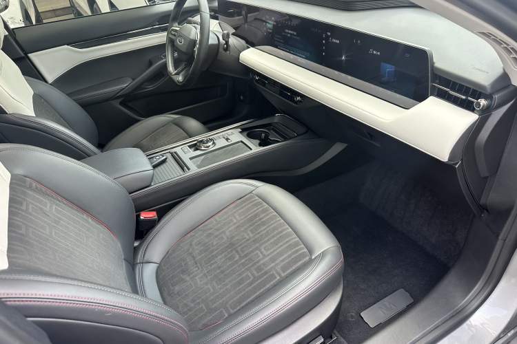 Used Ford Mondeo 2022 Restyled EcoBoost 245 Luxury Version
