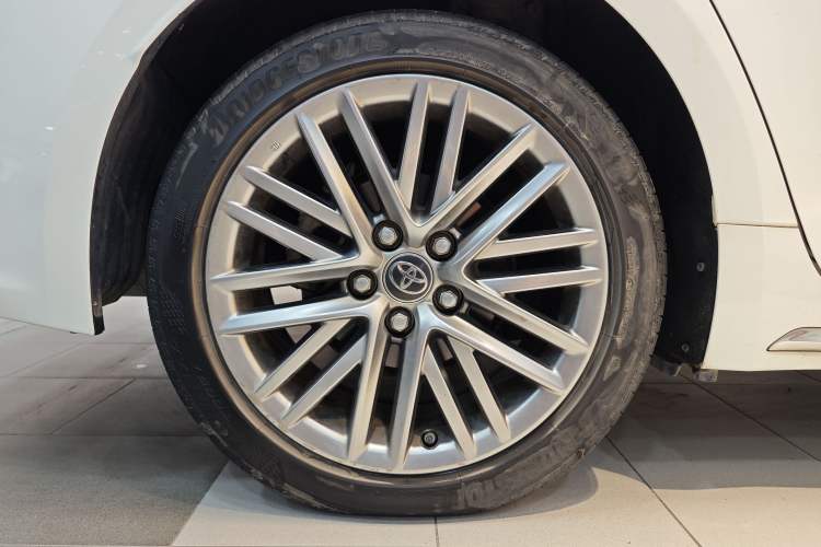 Used Toyota Allion 2021 2.0L Deluxe Edition