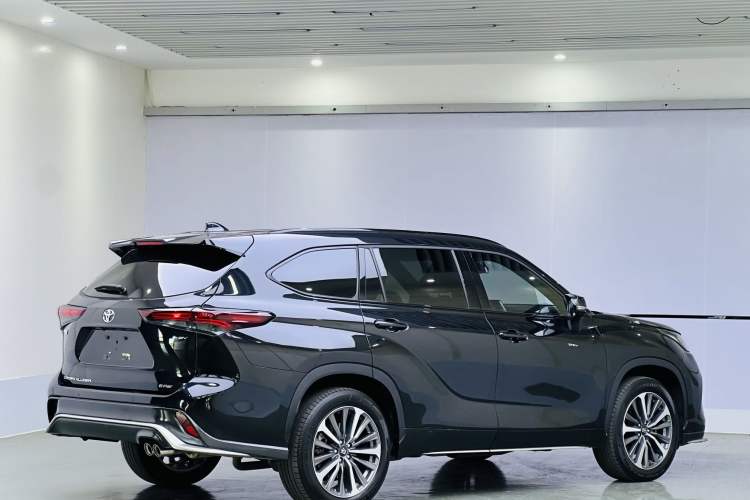 Used Toyota Crown Land Cruiser 2024 2.5L HEV Four-Wheel Drive Premium Edition
