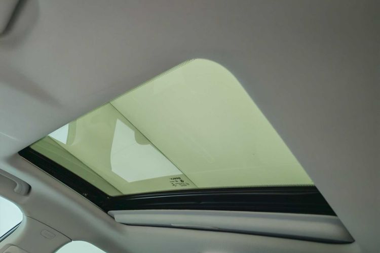 Used Geely Auto Emgrand 2022 4th Generation 1.5L CVT Flagship Model
