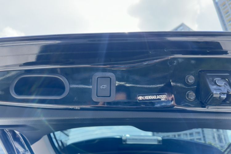 Used Toyota Highlander 2018 2.0T Four-Wheel Drive Prestige Version 7 Seats China VI Standard
