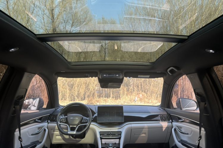 Used BYD Song PLUS New Energy 2023 Champion Edition DM-i 150KM Flagship PLUS
