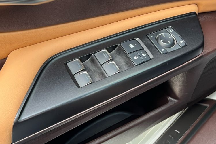 Used Lexus ES 2020 200 Excellence Edition