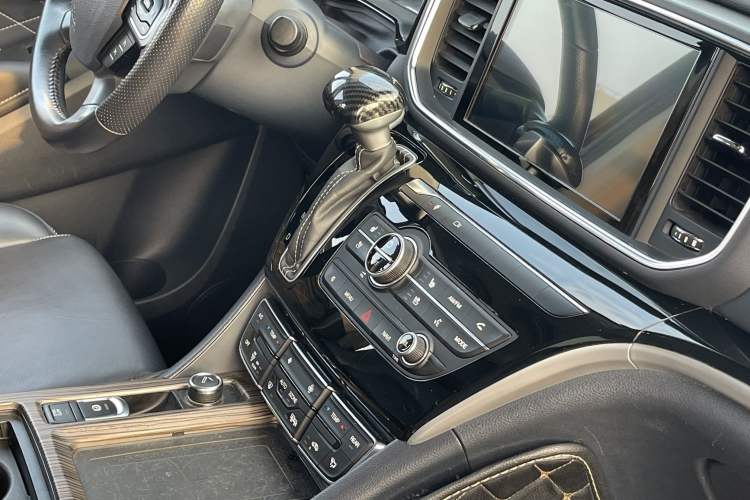 Used GAC Trumpchi M8 2019 320T Ultimate Edition
