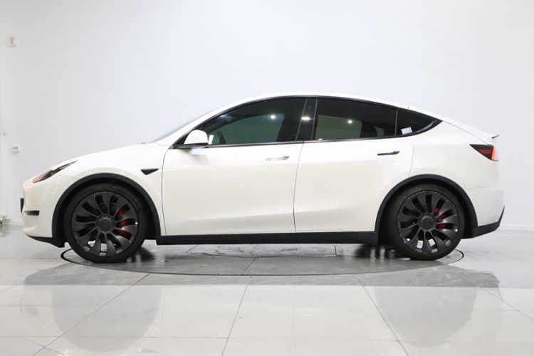 Used Tesla Model Y 2022 Performance High-Performance All-Wheel-Drive Version