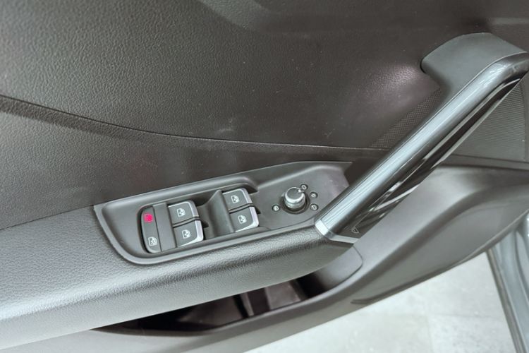 Used Audi Q2L e-tron 2019 Q2L e-tron Pure Electric Smart Enjoyment Model
