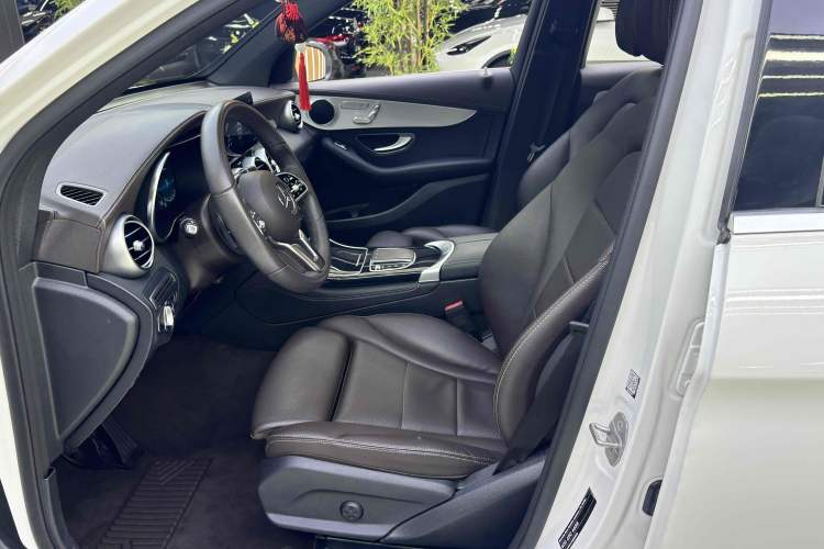 Used Mercedes-Benz GLC 2021 GLC 260 L 4MATIC Dynamic Edition
