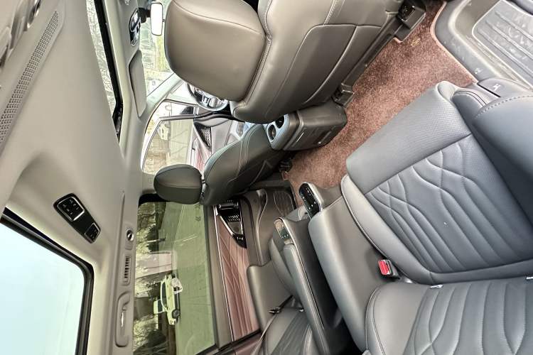 Used GAC Trumpchi M8 2024 Master Series 400T Prestige Edition
