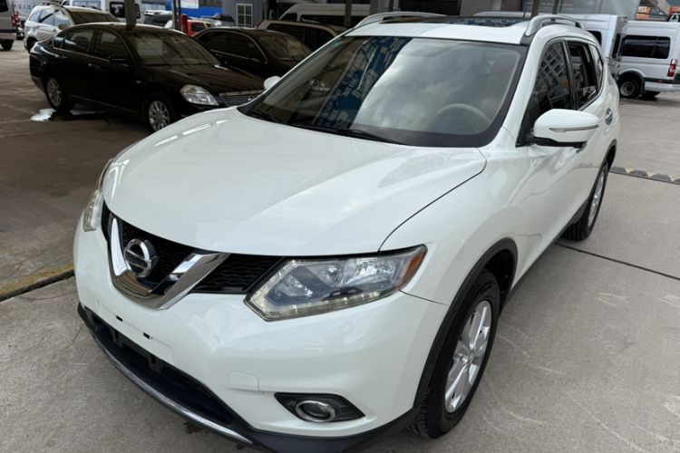 Used Nissan X-Trail 2014 2.5L CVT Luxury Edition 4WD
