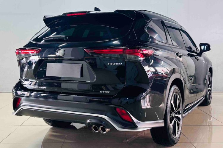 Used Toyota Crown Land Cruiser 2023 2.5L HEV Four-Wheel Drive Prestige Edition
