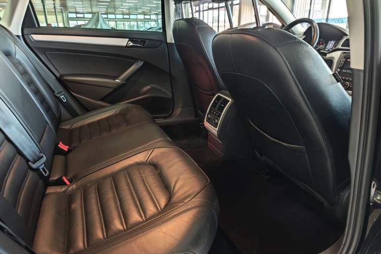 Used Volkswagen Passat 2014 1.8TSI DSG Prestige Edition
