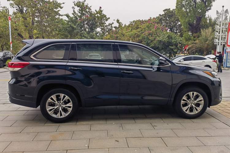 Used Toyota Highlander 2021 2.0T Four-Wheel Drive Elite Edition 7-Seater