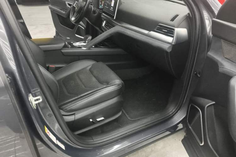 Used BYD Song Pro New Energy 2019 DM 1.5T Four-Wheel Drive High-Energy Version
