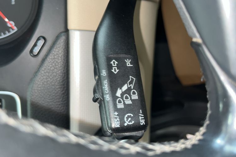 Used Volkswagen Sagitar 2014 Revised Version 1.6L Automatic Comfort Edition
