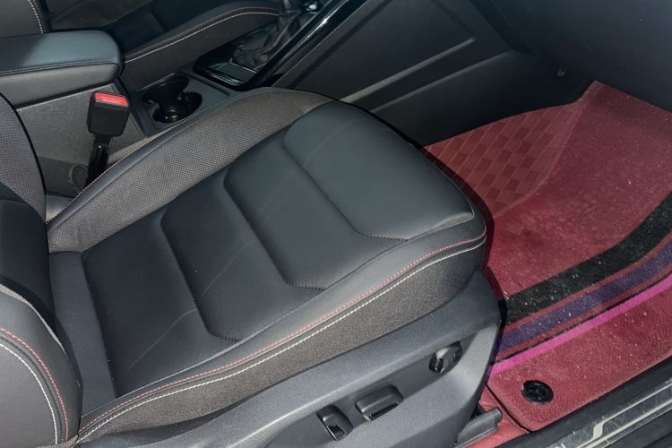 Used Volkswagen Tayron 2021 280TSI Two-Wheel Drive Luxury Smart Connectivity Version
