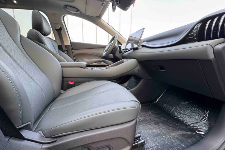 Used BYD Yuan PLUS 2025 Intelligent Driving Version 510 KM Beyond-Grade Edition
