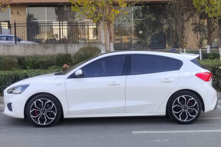 Used Ford Focus 2021 Hatchback EcoBoost 180 Automatic ST Line