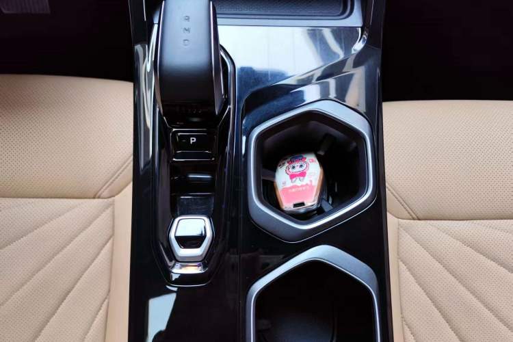 Used Geely Auto FX11 2023 1.5TD DCT Prestige Edition
