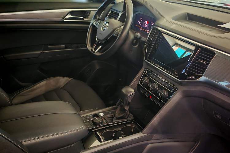 Used Volkswagen Teramont 2020 530 V6 Four-Wheel Drive Luxury Edition China V Standard
