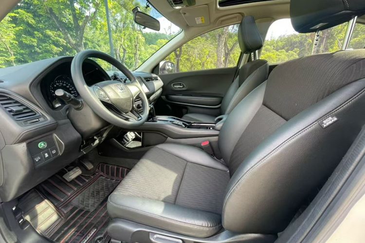 Used Honda Vezel 2020 1.5L CVT Pioneer Edition
