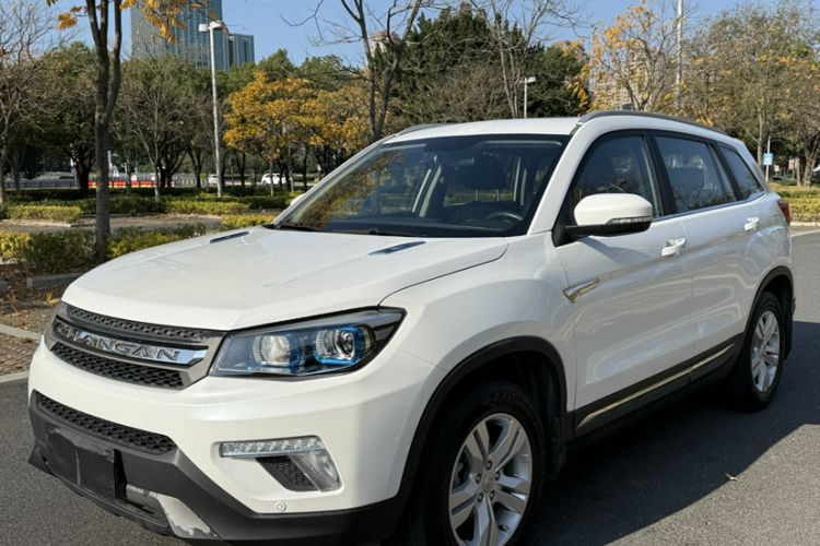 Used Changan CS75 2017 Shangkui Edition 1.5T Automatic Fengxiang Model
