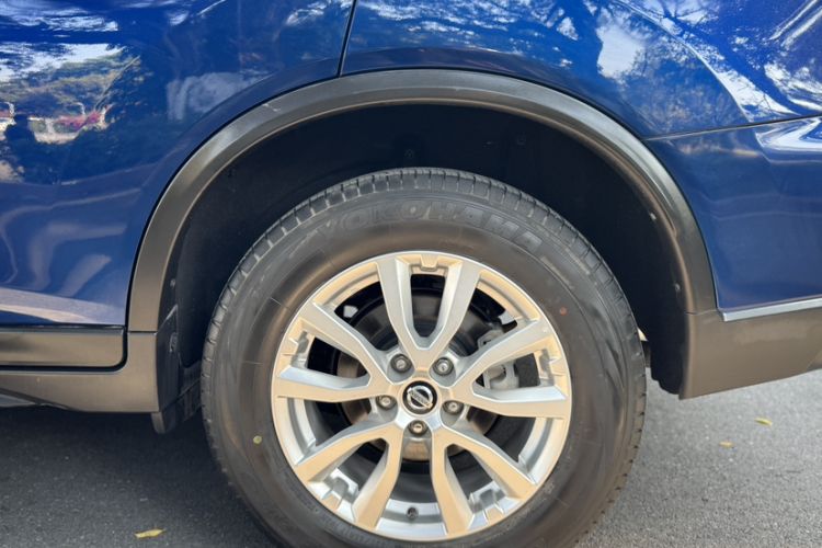 Used Nissan X-Trail 2017 2.0L CVT 7-Seater Comfort Edition 2WD
