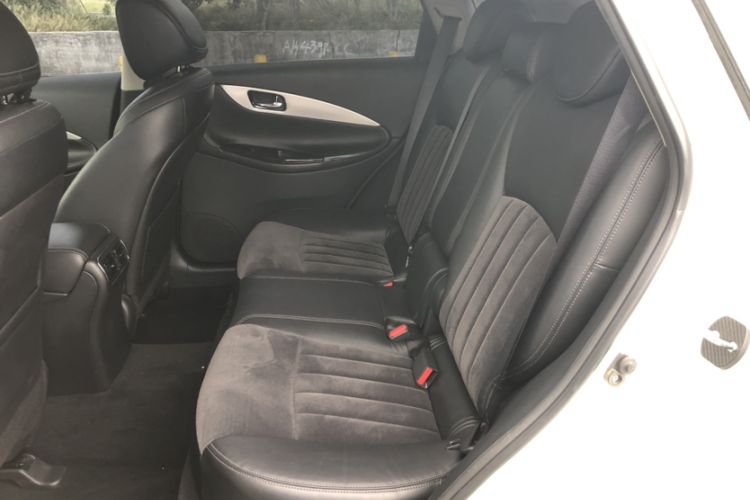 Used Infiniti QX50 2015 2.5L Comfort Edition